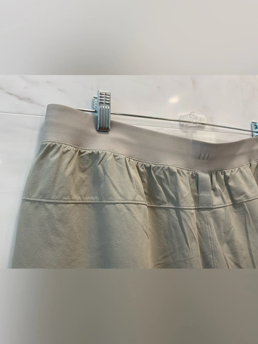 Lululemon License To Train Shorts - 7” - Linerless STONE BEIGE size XXL T55